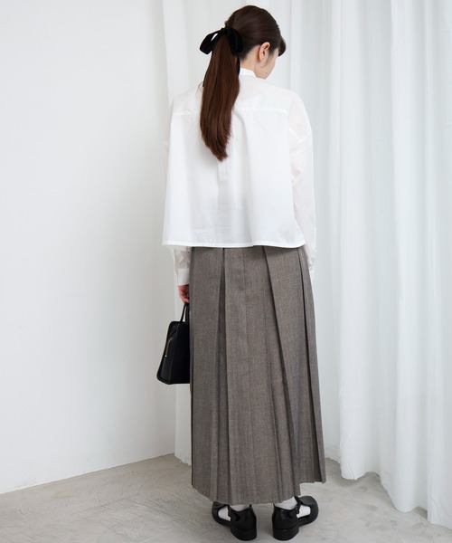 fig London(フィグロンドン)の「ribbon shirt(シャツ/ブラウス・レディース・ネイビー/ベージュ/ホワイト・FREE)」の10枚目の写真
