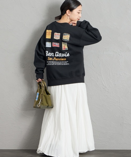 【WEB限定】LABELS 後背印花 內刷毛圓領衛衣