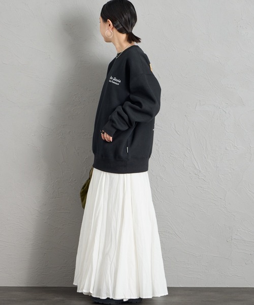 【WEB限定】LABELS 後背印花 內刷毛圓領衛衣