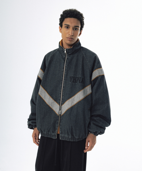 ANGLAN（アングラン）の「IPFU Track Denim Jacket - Washed Black（デニムジャケット・メンズ・その他・1/02）」の4枚目の写真