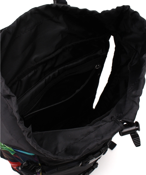 NIXON（ニクソン）の「NIXON（ニクソン）　SMALL LANDLOCK 　BACKPACK　スモールランドロック　バックパック　リュック（バックパック/リュック・メンズ・ライトグレー/グリーン系カモフラージュ/ブラック系その他・FREE）」の9枚目の写真