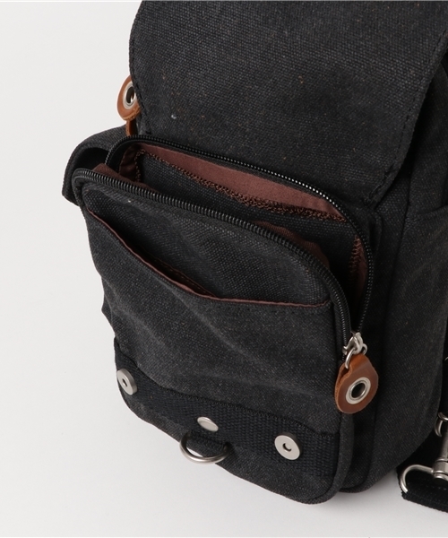 DEVICE(デバイス)の「DEVICE デバイス Access キャンバス ボディバッグ ショルダーバッグ(ボディバッグ/ウエストポーチ・メンズ・ブラウン/ブラック/カーキ/ベージュ・FREE)」の9枚目の写真