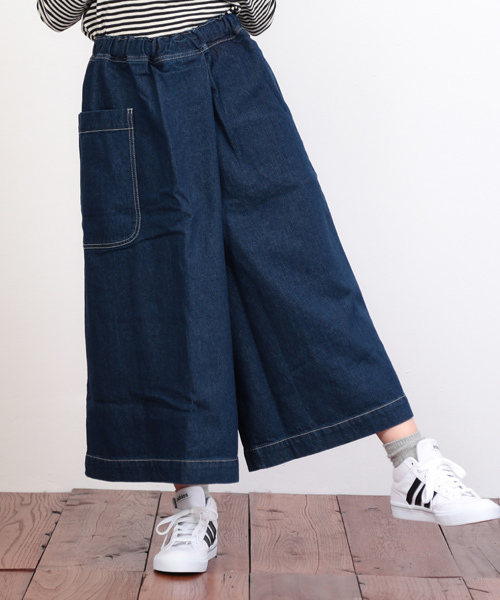 CUBE SUGAR(キューブシュガー)の「ワイドタックイージーデニムパンツ(デニムパンツ・レディース・ネイビー/ブルー・M/L)」の12枚目の写真