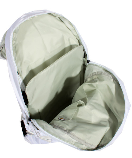 anello(アネロ)の「ナイロン マウンテンリュック アウトドア 大容量 anello(バックパック/リュック・メンズ・ホワイト/ネイビー/カモフラージュ/ブラック/その他/カーキ/レッド・FREE)」の22枚目の写真