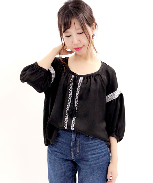 archives（アルシーヴ）の「刺繍ブラウス（シャツ/ブラウス・レディース・シルバーグレー/ブラック/オフホワイト・MEDIUM）」の4枚目の写真