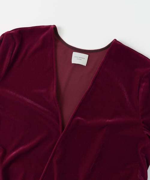 URBAN RESEARCH DOORS（アーバンリサーチドアーズ）の「【店舗振り分け】ベロアガウン∴（カーディガン/ボレロ・レディース・ボルドー/ネイビー・ONE）」の12枚目の写真