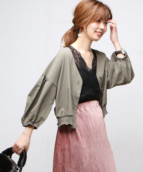 natural couture（ナチュラルクチュール）の「ボリューム袖シャツブルゾン（ブルゾン・レディース・ブラック/グレイッシュベージュ/カーキ・FREE）」の15枚目の写真