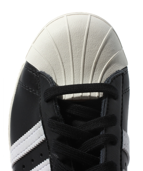 adidas Originals（アディダスオリジナルス）の「adidas SS80s スーパースター（スニーカー・レディース・ホワイト/ブラック・26cm/26.5cm/27cm/27.5cm/28cm/28.5cm/29cm/23.5cm/24cm）」の6枚目の写真