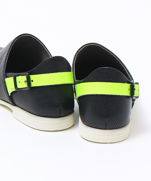 alfredoBANNISTER(アルフレッドバニスター)の「バックベルトスリッポン(ドレスシューズ・メンズ・ブラック/ダークブラウン/ブラック系その他・40/41/42/43/39/44)」の7枚目の写真