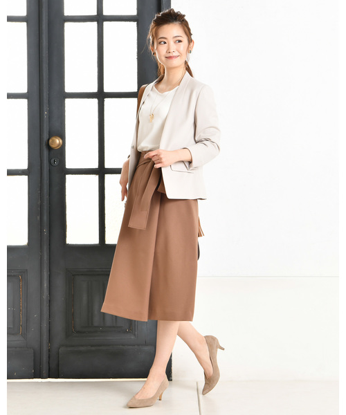 un dix cors（アンディコール）の「【通勤服】カルゼカットノーカラージャケット（ノーカラージャケット・レディース・ライトベージュ/ネイビー・ﾌﾘ-）」の12枚目の写真