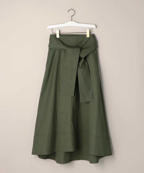UNITED ARROWS（ユナイテッドアローズ）の「＜SACRA（サクラ）＞ベルト フレアスカート（スカート・レディース・オフホワイト/オリーブ・38/36）」の4枚目の写真
