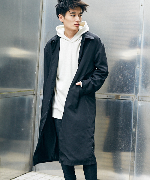 kutir（クティール）の「big soutien collar/ナイロンビッグステンカラーコート（ステンカラーコート・メンズ・ブラック/ベージュ・MEDIUM/LARGE）」の15枚目の写真