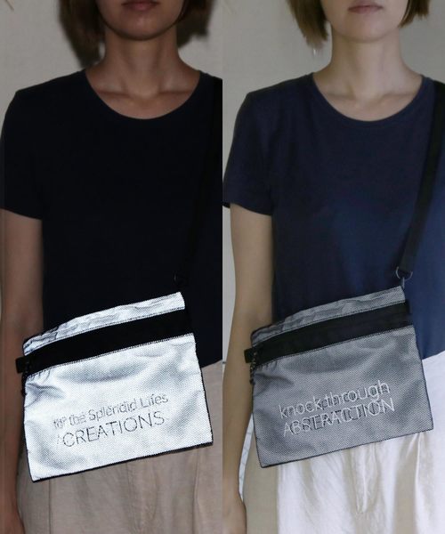 knock through abstraction（ノックスルーアブストラクション）の「【knock through abstraction/ノックスルーアブストラクション】reflection fabric sacoche（ショルダーバッグ・メンズ・ホワイト/ブラック・FREE）」の7枚目の写真