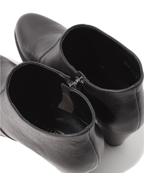 SHIPS for women（シップスフォーウィメン）の「サイド ジップ レザー ブーティ◇（ブーティ・レディース・ブラック/カーキ/ピンクベージュ・36.5/36/37/37.5/38）」の10枚目の写真