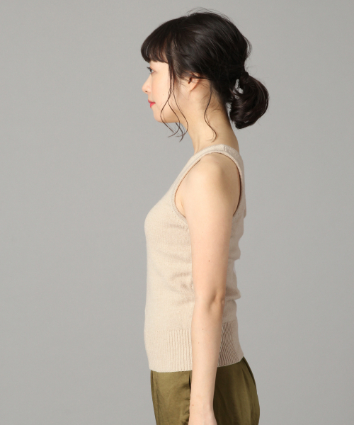 LOWRYS FARM（ローリーズファーム）の「５Ｇオフショル２Ｐプルオーバー　826401（ニット/セーター・レディース・オフホワイト/ブラック/ベージュ・FREE）」の12枚目の写真