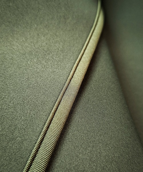 JKM（ジェイケイエム）の「JKM　ウェットスーツ素材 防水シートカバー フロント1枚（アウトドアグッズ・レディース・ネイビー/ダークグレー/オリーブドラブ・ONE SIZE）」の5枚目の写真