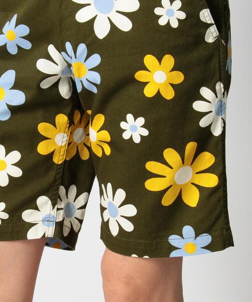 SHIPS GENERAL SUPPLY（シップスジェネラルサプライ）の「SGS: フラワープリント/バミューダショーツ■（チノパンツ・メンズ・ベージュ/ネイビー/ブルー系その他/ブラック/ブルー/ダークネイビー/オフホワイト/オリーブ/ホワイト系その他/ブルーグラス/ストーン・X-LARGE/LARGE/SMALL/MEDIUM）」の19枚目の写真