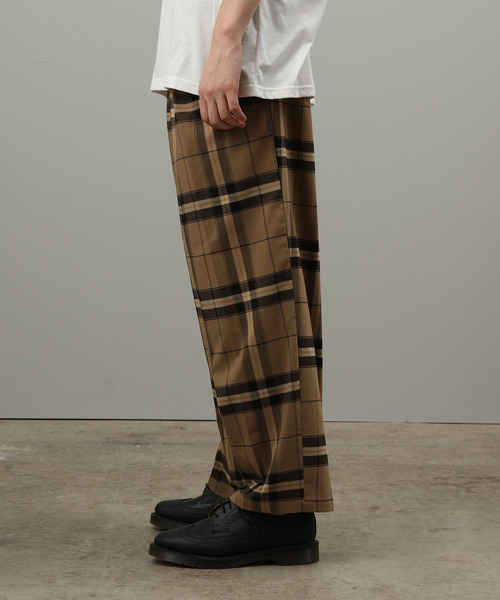 JUNRED（ジュンレッド）の「グランドチェックワイドパンツ（その他パンツ・メンズ・チャコールグレー/ダークブラウン・S/M/L）」の10枚目の写真