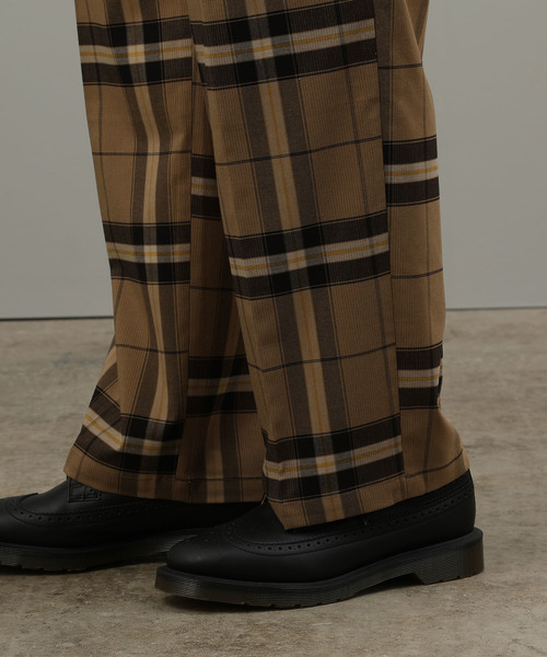 JUNRED（ジュンレッド）の「グランドチェックワイドパンツ（その他パンツ・メンズ・チャコールグレー/ダークブラウン・S/M/L）」の9枚目の写真