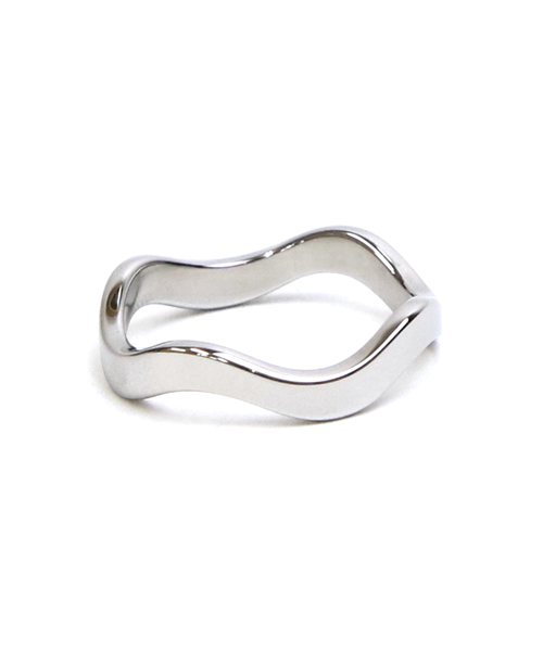 rufsh(ルフシュ)の「【rufsh/ルフシュ】stainless wave ring/ ステンレスリング RF1908CJSR01(リング・レディース・シルバー/ゴールド・#13/#11)」の5枚目の写真