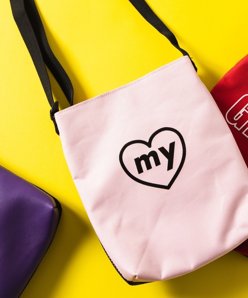 WEGO（ウィゴー）の「WEGO/ロゴプリントミニショルダーバッグ（ショルダーバッグ・レディース・ホワイト/ブラック/ベージュ/パープル/レッド/ライム/シルバー/ブラック系その他/その他1/ライトピンク・FREE）」の8枚目の写真