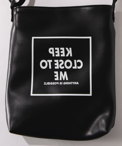WEGO（ウィゴー）の「WEGO/ロゴプリントミニショルダーバッグ（ショルダーバッグ・レディース・ホワイト/ブラック/ベージュ/パープル/レッド/ライム/シルバー/ブラック系その他/その他1/ライトピンク・FREE）」の18枚目の写真