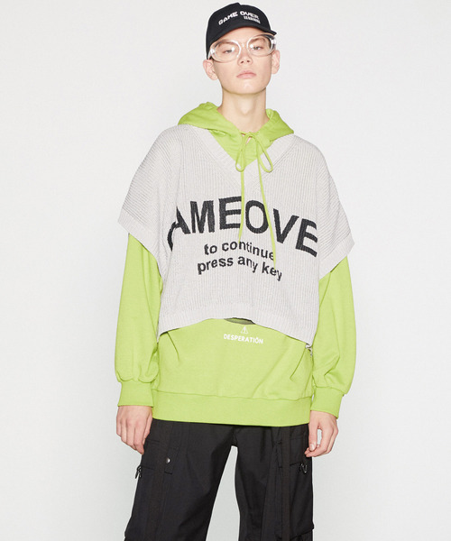 SHAREEF（シャリーフ）の「KNIT VEST（ニット/セーター・メンズ・ライトグレー/ブラック/パープル/オレンジ・1/2）」の2枚目の写真