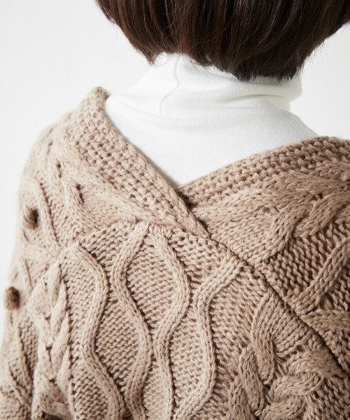 cepo（セポ）の「ポンポンケーブルラップカーデ（カーディガン/ボレロ・レディース・オフホワイト/モカ・M）」の17枚目の写真