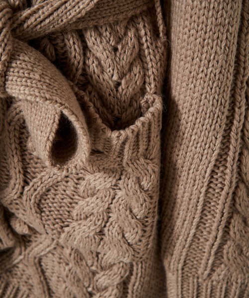 cepo（セポ）の「ポンポンケーブルラップカーデ（カーディガン/ボレロ・レディース・オフホワイト/モカ・M）」の20枚目の写真