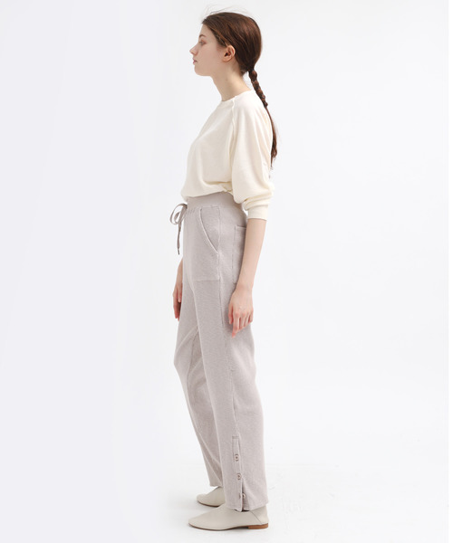 RNA-N(アールエヌエーエヌ)の「K2483 コットンハイゲージルーズニット(ニット/セーター・レディース・スモークピンク/グレイッシュベージュ/キナリ/セージグリーン・MEDIUM)」の14枚目の写真