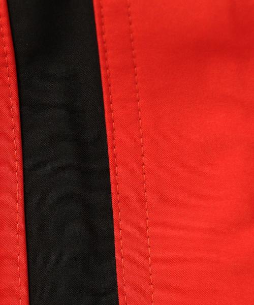 NIKE(ナイキ)の「NIKE ACG(ナイキ エーシージー)GORETEX HD JACKET(マウンテンパーカー・メンズ・ブラック・MEDIUM/X-LARGE/LARGE/SMALL)」の13枚目の写真