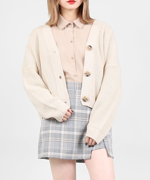 DING(ディング)の「DING/ドロップショルダーニットカーディガン(カーディガン/ボレロ・レディース・ブルー/グリーン/ベージュ・FREE)」の1枚目の写真