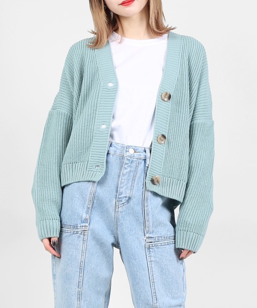 DING(ディング)の「DING/ドロップショルダーニットカーディガン(カーディガン/ボレロ・レディース・ブルー/グリーン/ベージュ・FREE)」の2枚目の写真