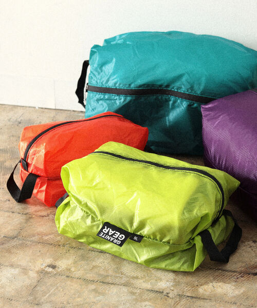 bpr BEAMS(ビーピーアール ビームス )の「GRANITE GEAR / AIR ZIPSACK XS(9L)(アウトドアグッズ・メンズ・ミント・ONE SIZE)」の1枚目の写真