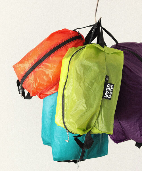 bpr BEAMS(ビーピーアール ビームス )の「GRANITE GEAR / AIR ZIPSACK XS(9L)(アウトドアグッズ・メンズ・ミント・ONE SIZE)」の2枚目の写真