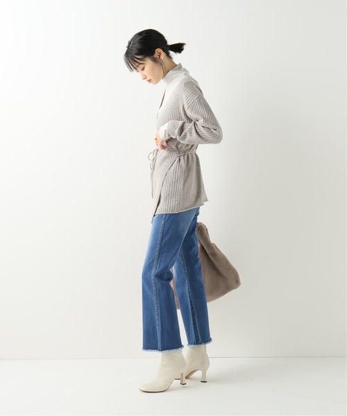 B.C STOCK(ベーセーストック)の「スムースハイネックロングTシャツ(Tシャツ/カットソー・レディース・ホワイト/ライトグレー/ブラック・FREE)」の8枚目の写真