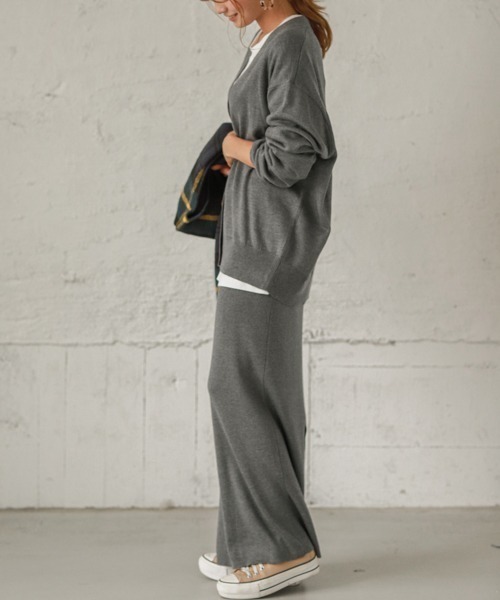 SUGAR BISKET(シュガービスケット)の「カーディガン&ニットスカート セットアップ(ニット/セーター・レディース・ブラウン/ベージュ/ブラック/グレー/ベージュ系その他/ライトグレー・L/M)」の16枚目の写真