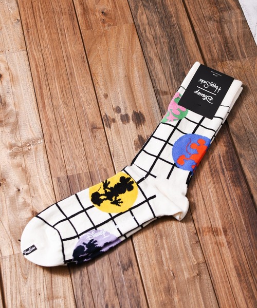Happy Socks（ハッピーソックス）の「【66】【HAPPY SOCKS】Disney × HappySocks（ソックス/靴下・レディース・ホワイト/ブラック/ネイビー/サックスブルー/イエロー/オレンジ/ブラック系その他/オレンジ系その他/ブラック系その他2/レッド/その他2/その他4/その他5/その他1/その他3/その他6・SMALL/MEDIUM）」の2枚目の写真