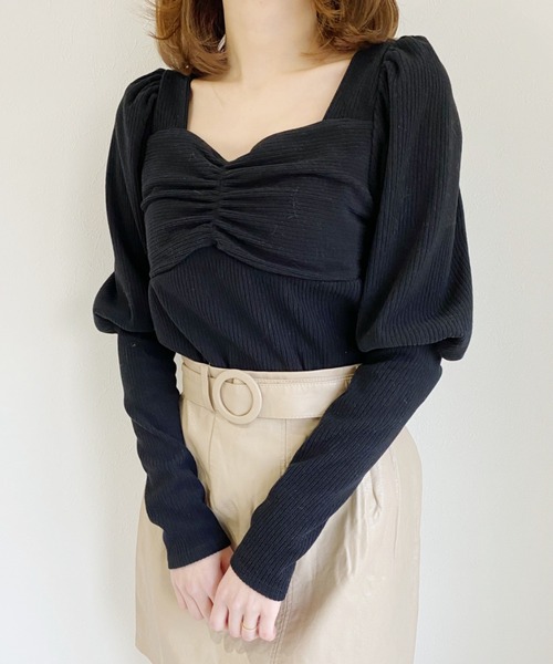 Loueme（ルエム）の「ハートネックパフスリーブトップス（Tシャツ/カットソー・レディース・ホワイト/ブラック/ベージュ・FREE）」の15枚目の写真