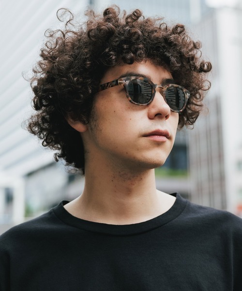 IZIPIZI（イジピジ）の「IZIPIZI/イジピジ #C +0 サングラス UVカット（サングラス・メンズ・ブラック/ネイビー/カーキ/ピンク/イエロー/ブルー/グリーン/その他/マルチ・FREE）」の5枚目の写真