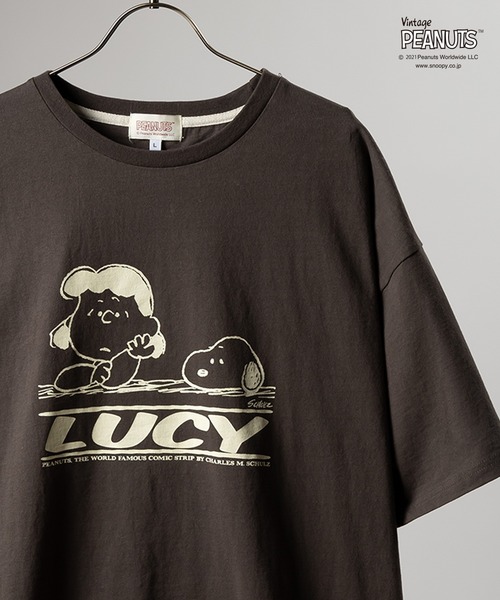 PEANUTS(ピーナッツ)の「【PEANUTS/ピーナッツ】SNOOPYスヌーピー/オーバーサイズクルーネックプリントTシャツ(Tシャツ/カットソー・メンズ・ホワイト/ブラウン/ライム/ブルー/マスタード/ホワイト系その他/ブラウン系その他/ブルー系その他/イエロー系その他/カラフル/ホワイト系その他2/ブルー系その他2・M/L)」の7枚目の写真