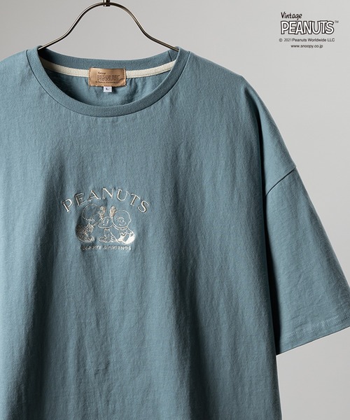 PEANUTS(ピーナッツ)の「【PEANUTS/ピーナッツ】SNOOPYスヌーピー/オーバーサイズクルーネックプリントTシャツ(Tシャツ/カットソー・メンズ・ホワイト/ブラウン/ライム/ブルー/マスタード/ホワイト系その他/ブラウン系その他/ブルー系その他/イエロー系その他/カラフル/ホワイト系その他2/ブルー系その他2・M/L)」の9枚目の写真