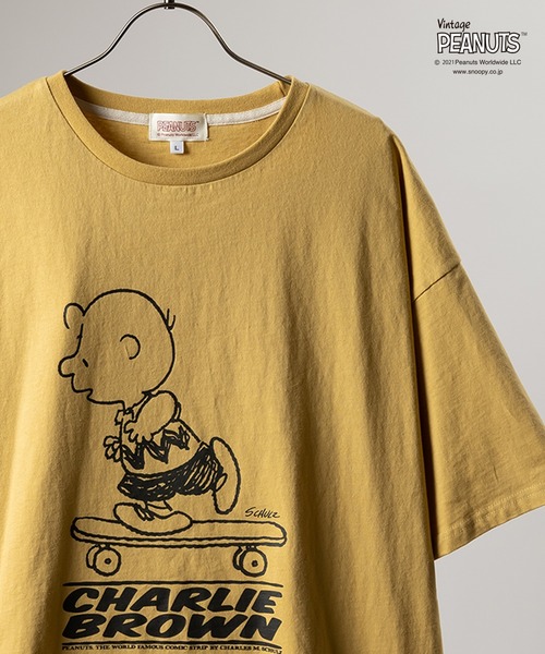 PEANUTS(ピーナッツ)の「【PEANUTS/ピーナッツ】SNOOPYスヌーピー/オーバーサイズクルーネックプリントTシャツ(Tシャツ/カットソー・メンズ・ホワイト/ブラウン/ライム/ブルー/マスタード/ホワイト系その他/ブラウン系その他/ブルー系その他/イエロー系その他/カラフル/ホワイト系その他2/ブルー系その他2・M/L)」の10枚目の写真