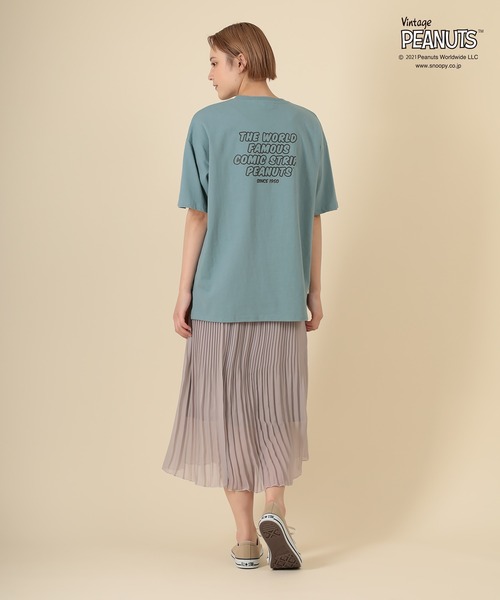 PEANUTS(ピーナッツ)の「【PEANUTS/ピーナッツ】SNOOPYスヌーピー/オーバーサイズクルーネックプリントTシャツ(Tシャツ/カットソー・メンズ・ホワイト/ブラウン/ライム/ブルー/マスタード/ホワイト系その他/ブラウン系その他/ブルー系その他/イエロー系その他/カラフル/ホワイト系その他2/ブルー系その他2・M/L)」の16枚目の写真