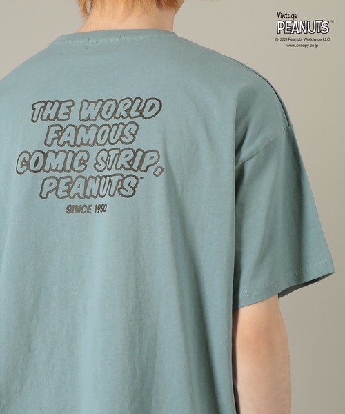PEANUTS(ピーナッツ)の「【PEANUTS/ピーナッツ】SNOOPYスヌーピー/オーバーサイズクルーネックプリントTシャツ(Tシャツ/カットソー・メンズ・ホワイト/ブラウン/ライム/ブルー/マスタード/ホワイト系その他/ブラウン系その他/ブルー系その他/イエロー系その他/カラフル/ホワイト系その他2/ブルー系その他2・M/L)」の20枚目の写真