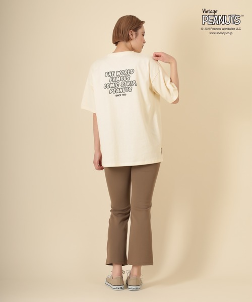 PEANUTS(ピーナッツ)の「【PEANUTS/ピーナッツ】SNOOPYスヌーピー/オーバーサイズクルーネックプリントTシャツ(Tシャツ/カットソー・メンズ・ホワイト/ブラウン/ライム/ブルー/マスタード/ホワイト系その他/ブラウン系その他/ブルー系その他/イエロー系その他/カラフル/ホワイト系その他2/ブルー系その他2・M/L)」の13枚目の写真