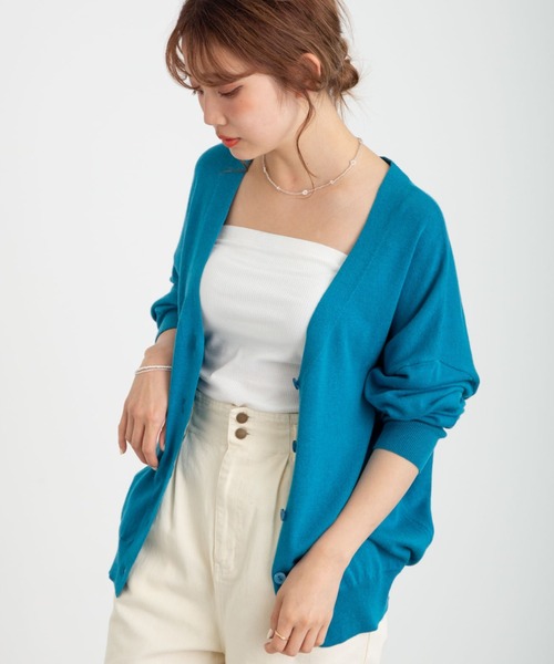 earth music&ecology(アースミュージックアンドエコロジー)の「【WEB限定】Vネックニットカーディガン *(カーディガン/ボレロ・レディース・ブラック/ネイビー/ブラウン/レッド/オフホワイト/サックスブルー/ピンク/ターコイズブルー/ブルー/グリーン/ミント/マスタード/ラベンダー/ピンクベージュ/オレンジ系その他/その他8/ロイヤルブルー/ライトベージュ/チェリーレッド/ライトグレー系1/ライトグレー系2・SMALL/MEDIUM)」の12枚目の写真