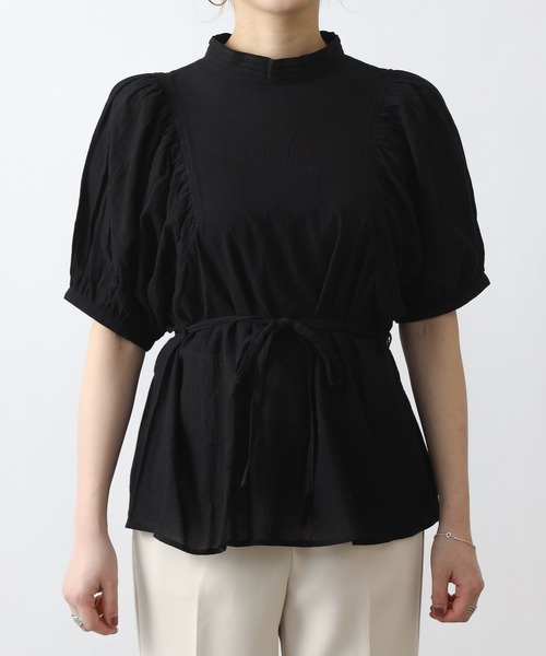 COLONY 2139（コロニートゥーワンスリーナイン）の「【WEB・一部店舗限定】コットンガーゼボリューム袖ブラウス（シャツ/ブラウス・レディース・ブラック/オフホワイト・FREE）」の21枚目の写真