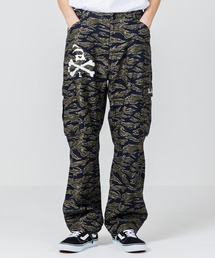 XLARGE（エクストララージ）の「SKULL CAMO CARGO PANTS（その他パンツ・メンズ）」