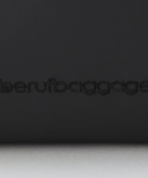 beruf baggage（ベルーフバゲッジ）の「【beruf baggage / ベルーフ バゲッジ】URBAN EXPLORER 16 #brf-GR15-DR（バックパック/リュック・メンズ・ブラック/ネイビー・FREE）」の4枚目の写真